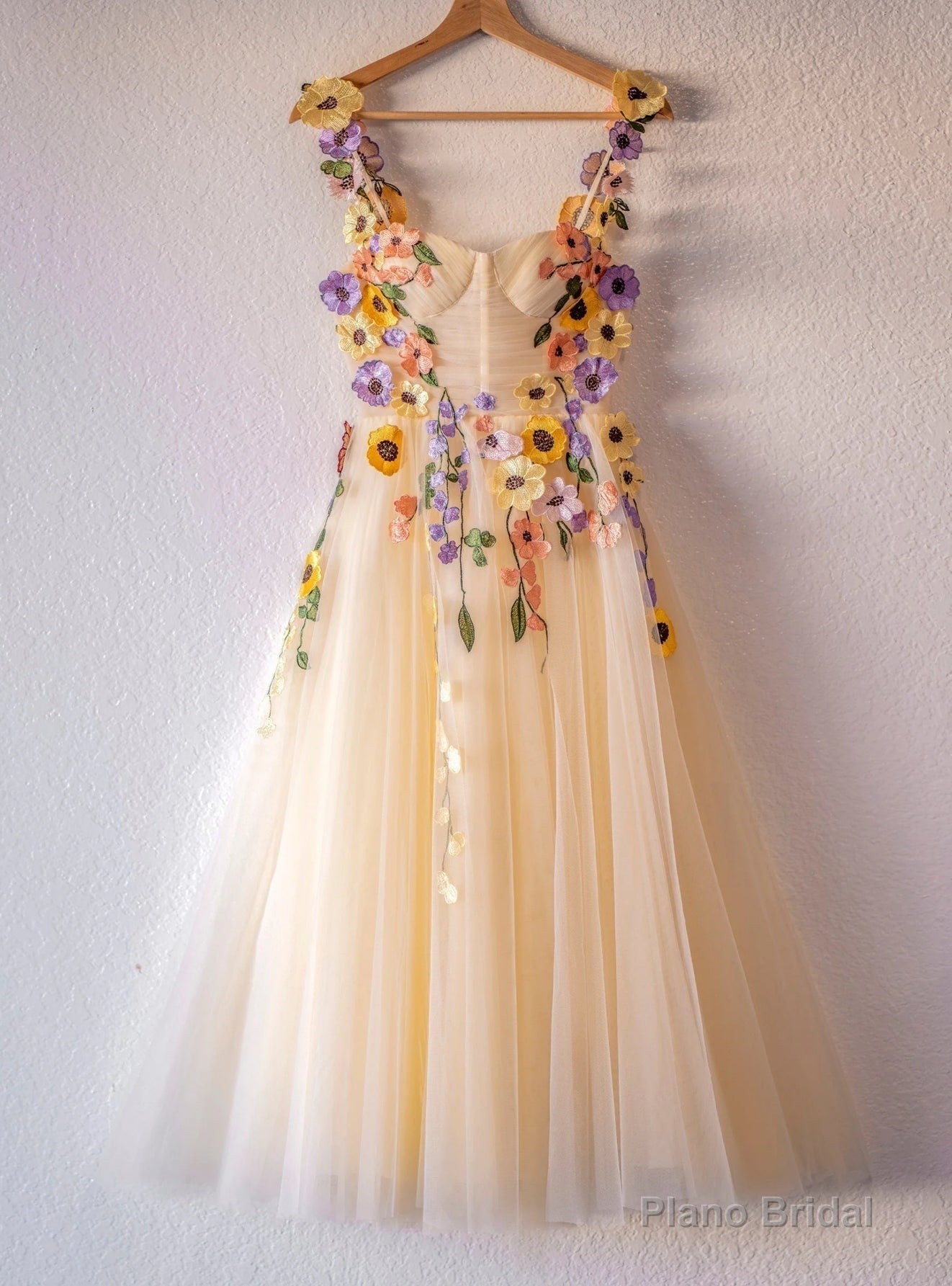 Champagne Tulle Flower Straps Homecoming Dress Main image