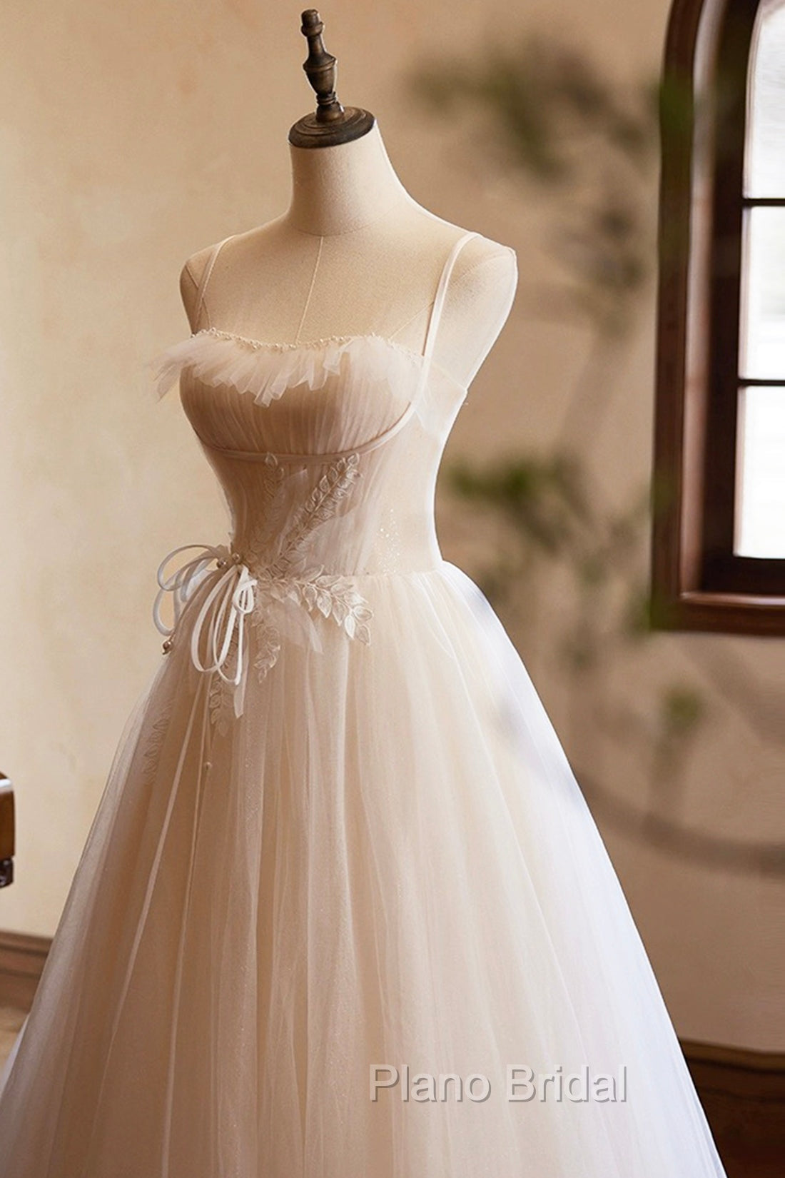 Champagne Tulle Lace Long Formal Prom Dresses, A-Line Spaghetti Straps Backless Evening Dresses
