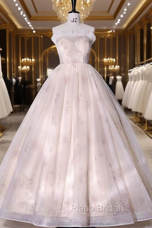 Champagne Tulle Sequins Strapless Quinceanera Dresses Main image