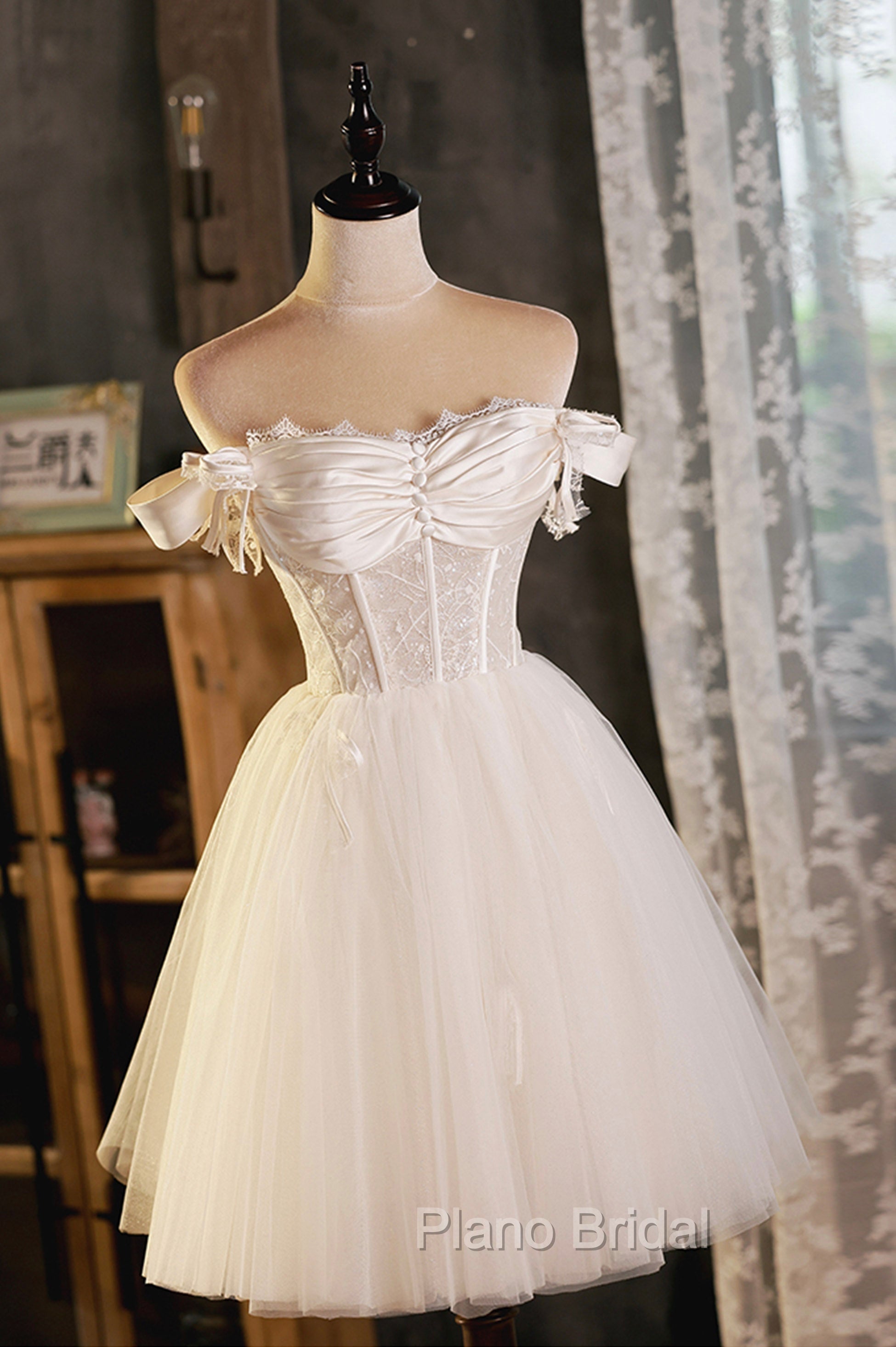 Champagne Tulle Short A-Line Formal Prom Dresses, Off the Shoulder Evening Party Dresses