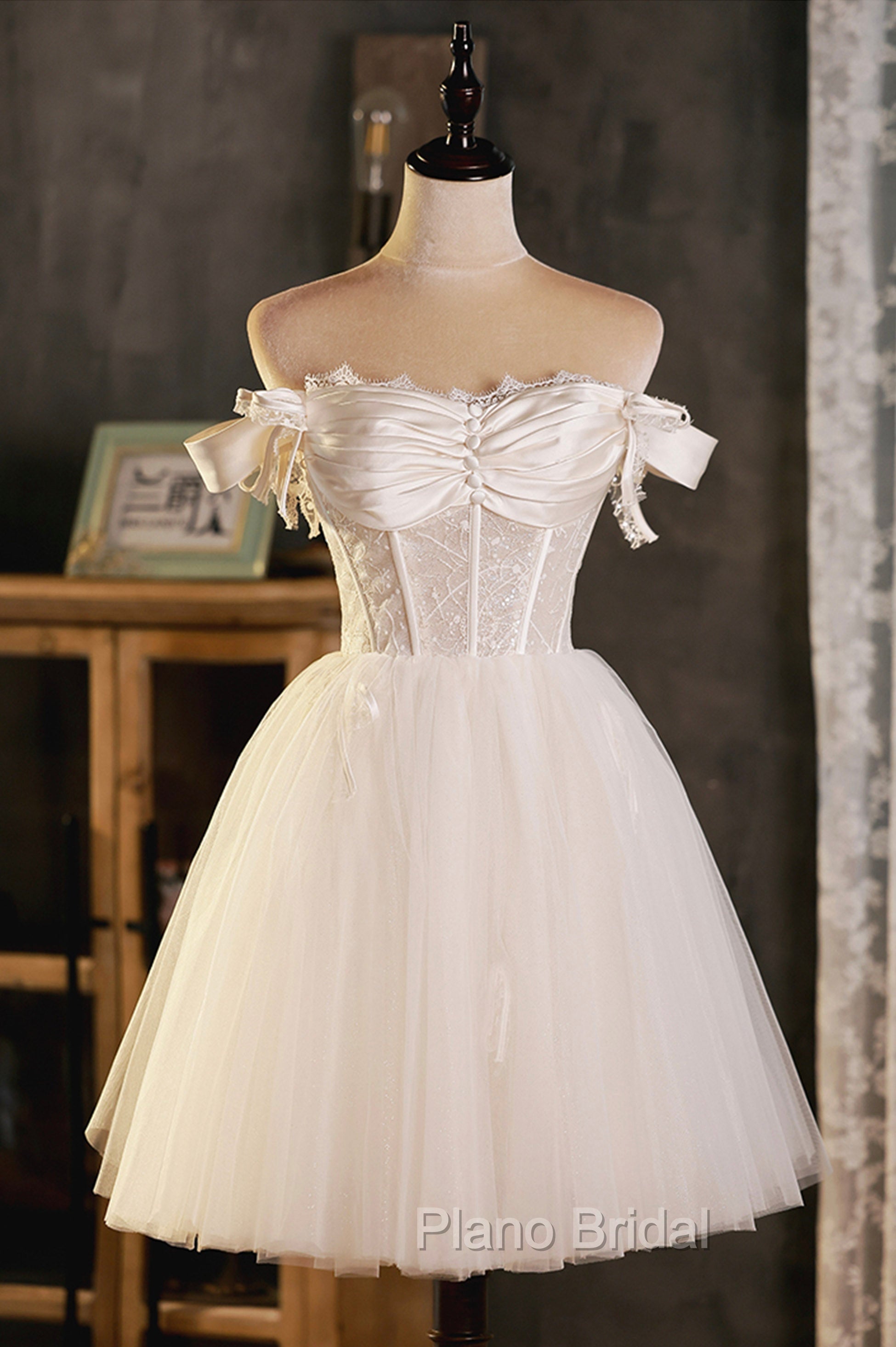 Champagne Tulle Short A-Line Formal Prom Dresses, Off the Shoulder Evening Party Dresses Main image