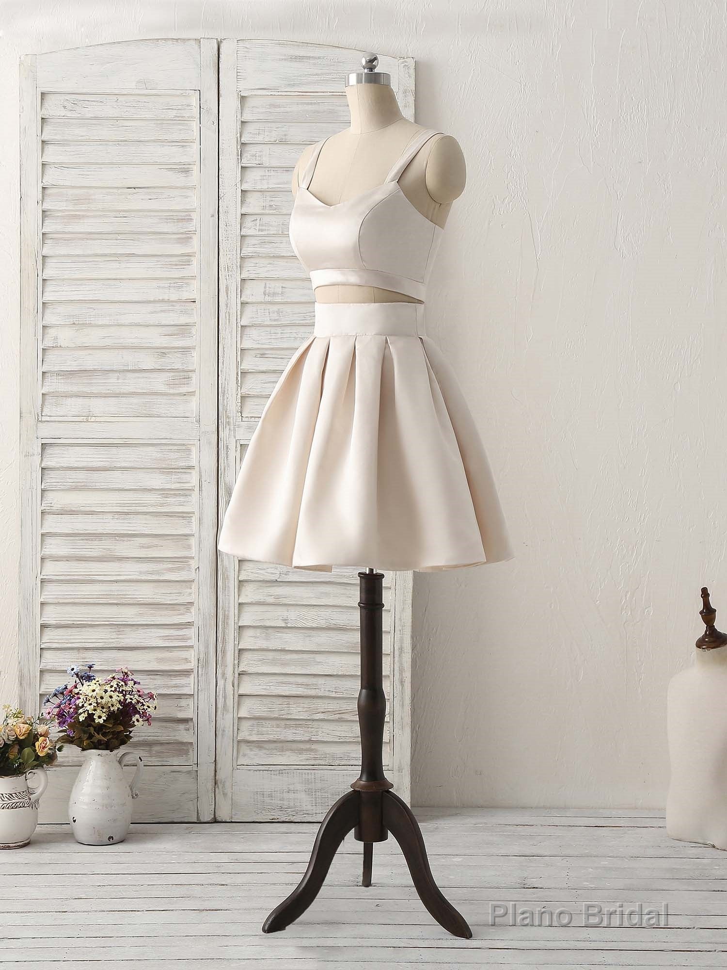 Champagne Two Pieces Short Prom Dress Simple Homecoming Dress Secondary image