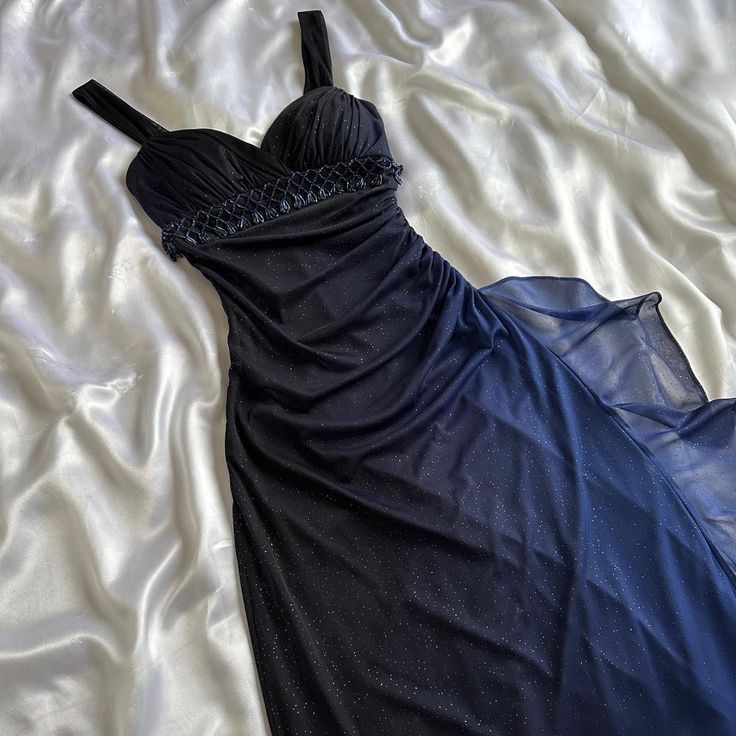 Charming A Line Spaghetti Strap Beaded Navy Blue Ombre Chiffon Party Dresses Formal Evening Dresses Secondary image