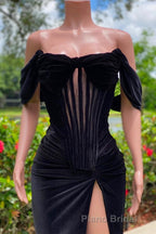 Charming Black Long Mermaid Off the Shoulder Velvet Formal Prom Dresses with Slit