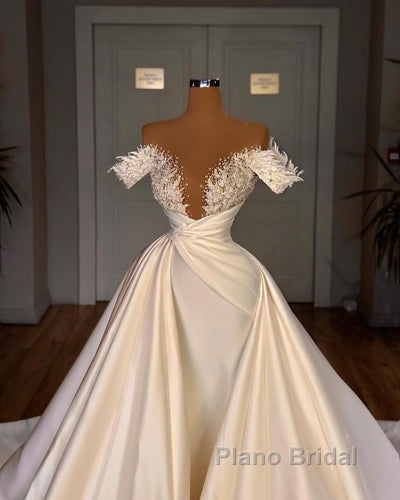Charming Long A-line Off-the-shoulder Cathedral V-neck Satin Lace Wedding Dress