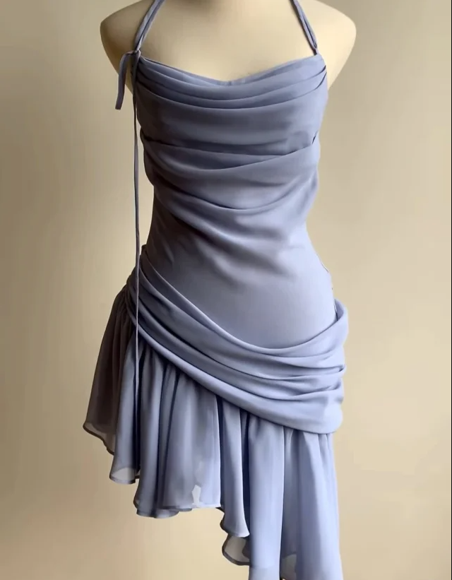 Charming Halter Neck Chiffon Irregular Skirt Backless Homecoming Dresses