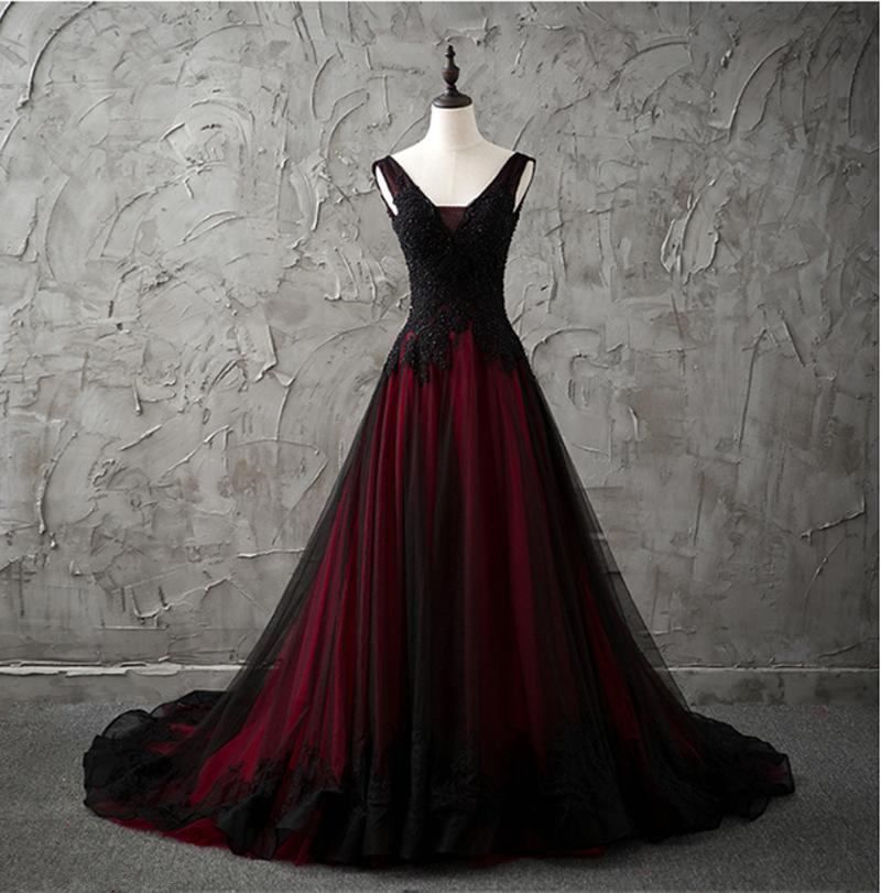 Charming Sleeveless Black And Red Lace Appliques Beaded Party Dresses, Low Back Formal Prom Dresses Secondary image