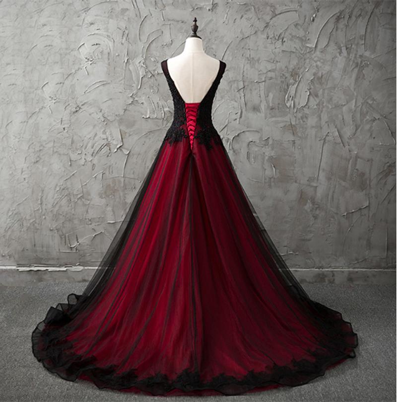 Charming Sleeveless Black And Red Lace Appliques Beaded Party Dresses, Low Back Formal Prom Dresses