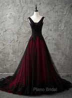 Charming Sleeveless Black and Red Lace Appliques Beaded Party Dresses, Low Back Formal Prom Dresses