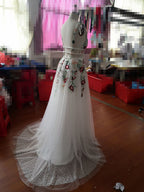 Charming V Neck Floral Embroidery Long Lace Formal Prom Dresses With Pocket