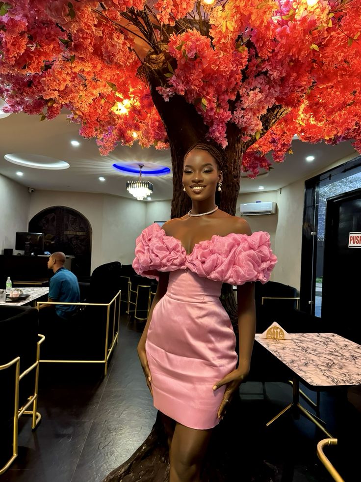 Chic 3D Lace Collar Pink Satin Hip-Hugging 17Th Birthday Homecoming Dresses Secondary image