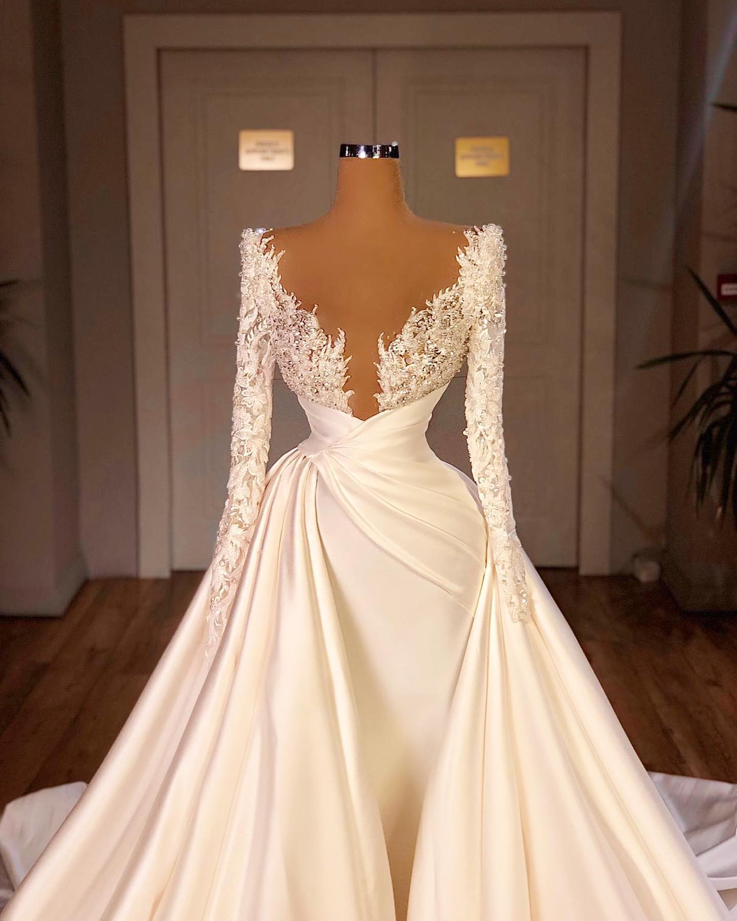 Chic A-Line Cathedral V-Neck Long Wedding Dress With Long Sleeves Secondary image