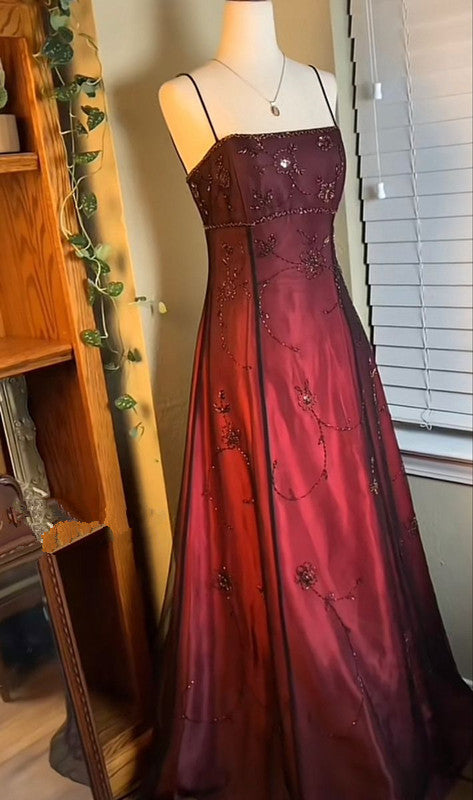 Chic A Line Spaghetti Straps Burgundy Sleeveless Formal Evening Dresses Tulle Long Formal Prom Dresses Secondary image
