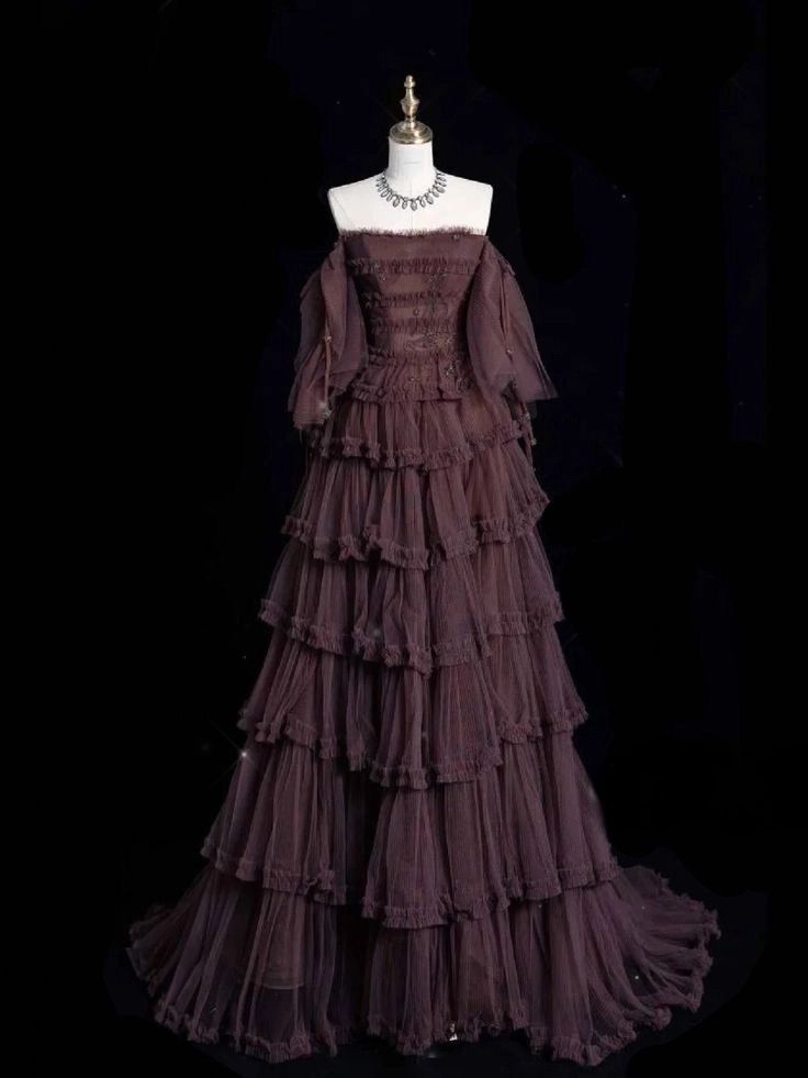 Chic Ball Gown Off The Shoulder Long Sleeves Formal Evening Dresses Tulle Long Formal Prom Dresses