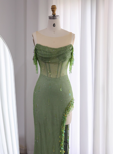 Chic Green Mermaid Tassel Slit Tulle Long Formal Prom Dresses