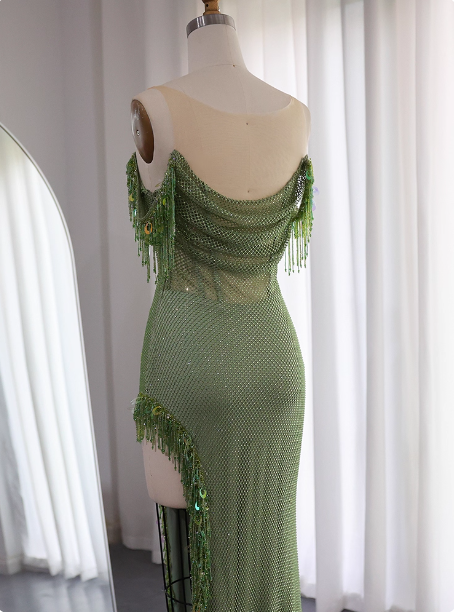 Chic Green Mermaid Tassel Slit Tulle Long Formal Prom Dresses