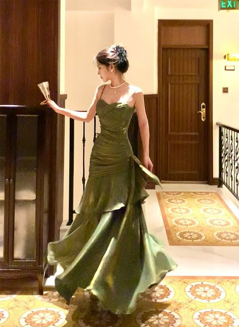 Chic Green Straps Sweetheart Long Formal Dresses, Green Formal Prom Dresses Formal Evening Dresses Main image