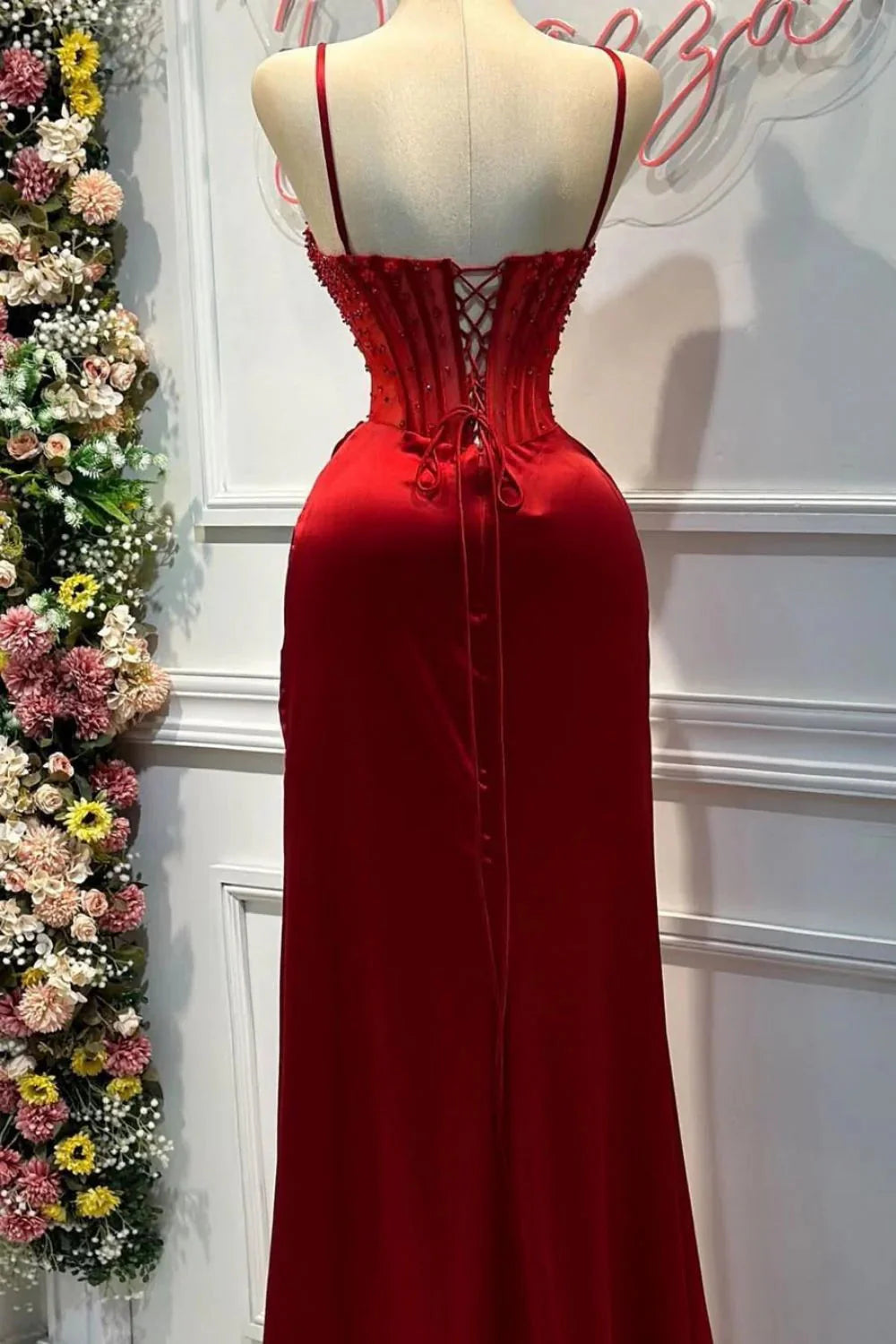 Chic Mermaid Spaghetti StrapsSatin  Long Formal Dresses With Beading Wedding Guest Dresses