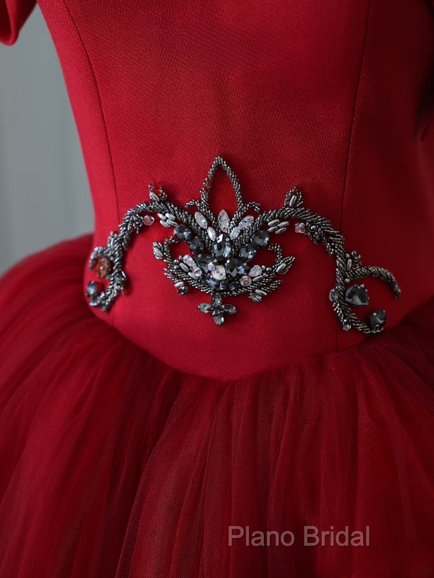 Classy Balll Gown Strapless Red Tulle Long Formal Dresses Formal Prom Dresses