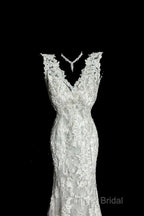 Classy Mermaid V Neckline Lace Ivory Long Wedding Dresses Bridal Dresses