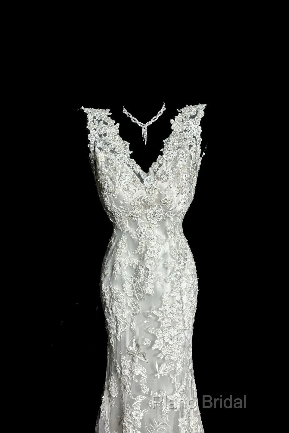 Classy Mermaid V Neckline Lace Ivory Long Wedding Dresses Bridal Dresses