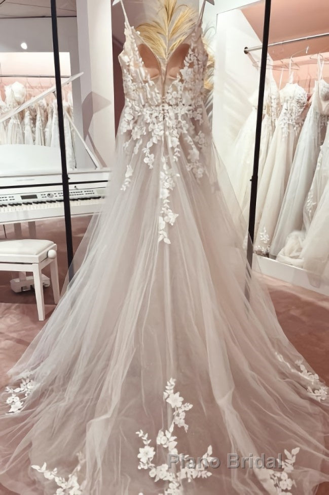 Classy V-Neck Spaghetti-Straps Sleeveless Long Lace Wedding Dresses Online Secondary image