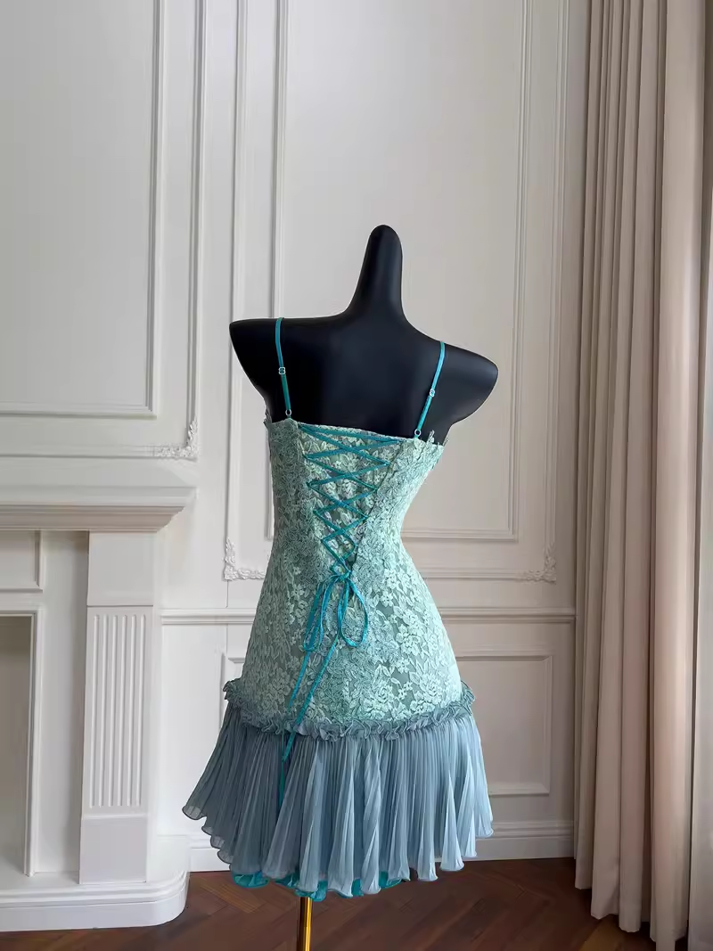 Cute A Line Spaghetti Straps Lace Birthday Outfit Homecoming Dresses Secondary image