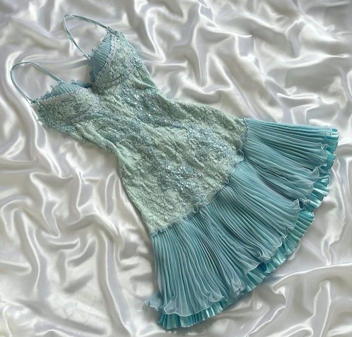 Barbie Raquel A Line Spaghetti Straps Green Lace Short Outfit Homecoming Dresses