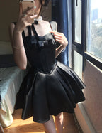 Cute Black Satin Bow A-Line Mini 17Th Birthday Homecoming Dresses