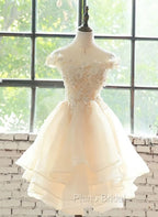Cute Champagne Organza Layers Knee Length Homecoming Dresses with Lace, Short Formal Prom Dresses