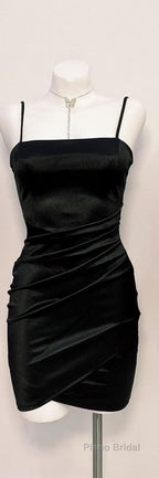 Cute Pleated Red Short Homecoming Dresses Bodycon