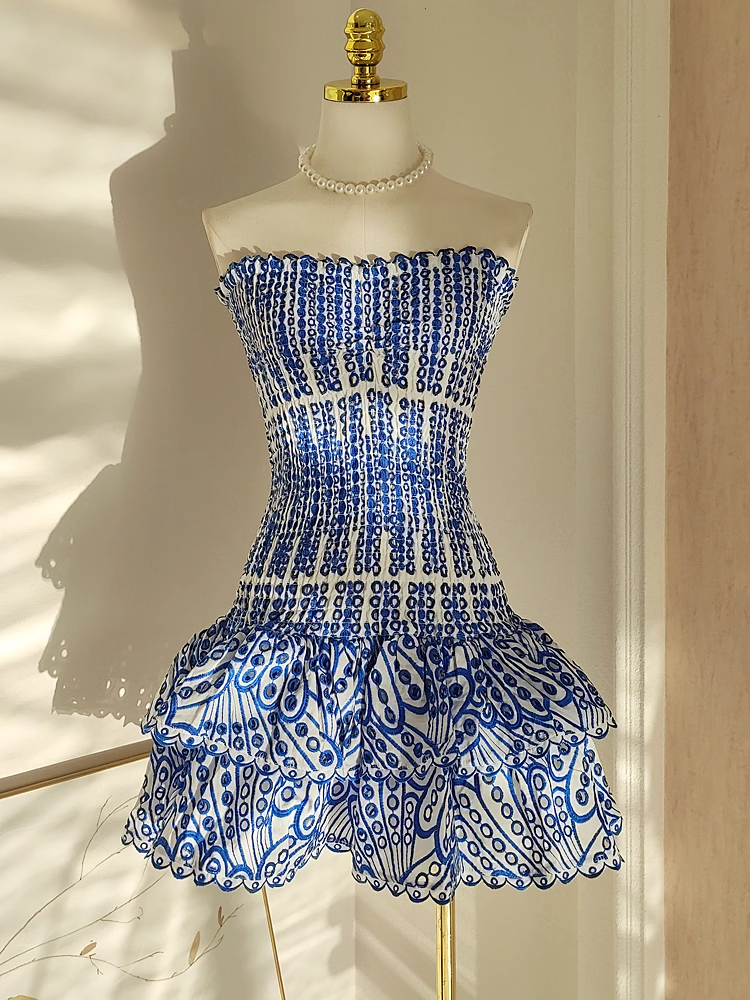 Cute Sheath Strapless Royal Blue Lace Vacation Dresses Short Birthday Dresses Main image