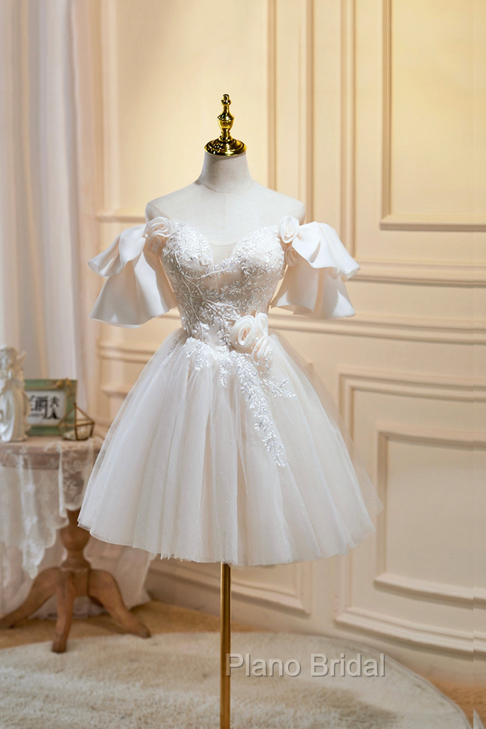 Cute Tulle Lace Homecoming Dresses, Off Shoulder Short Formal Prom Dresses Main image