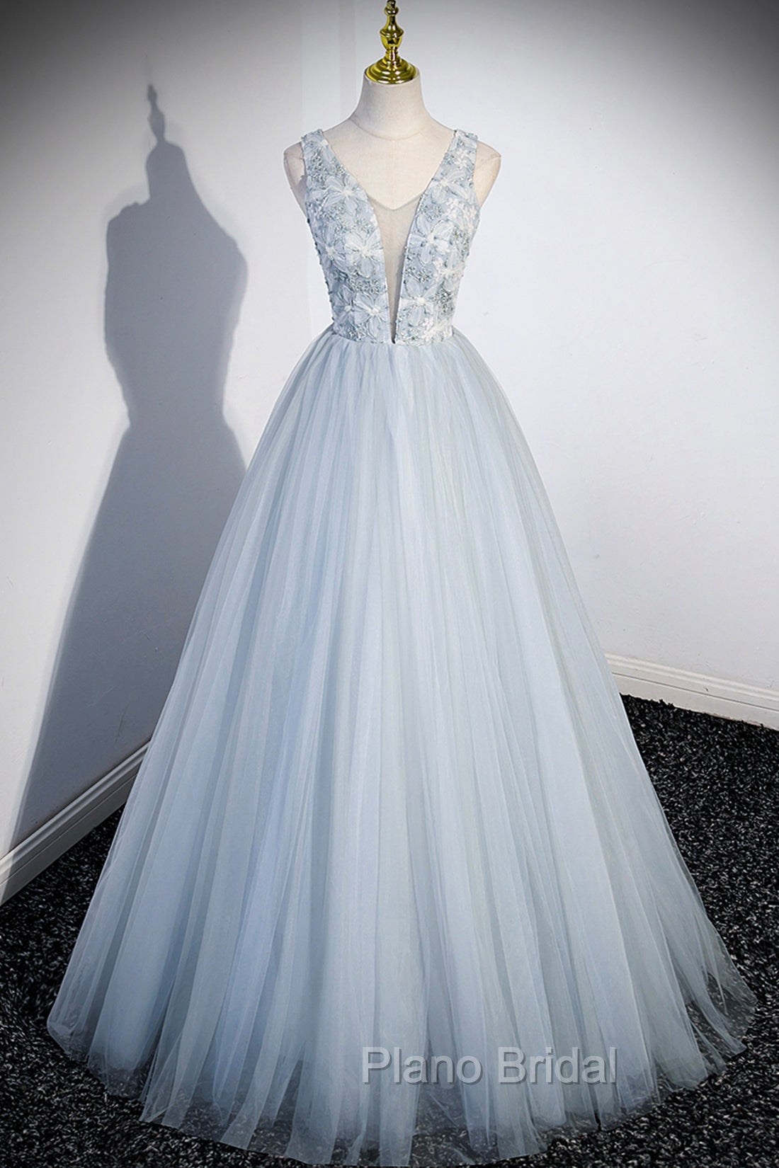 Cute V-Neck Tulle Long Formal Prom Dresses, Gray Evening Dresses Party Dresses Main image