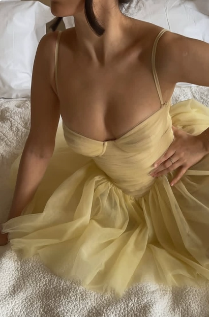 Cute Waist Yellow Suspender Tulle A-Line 17Th Birthday Homecoming Dresses