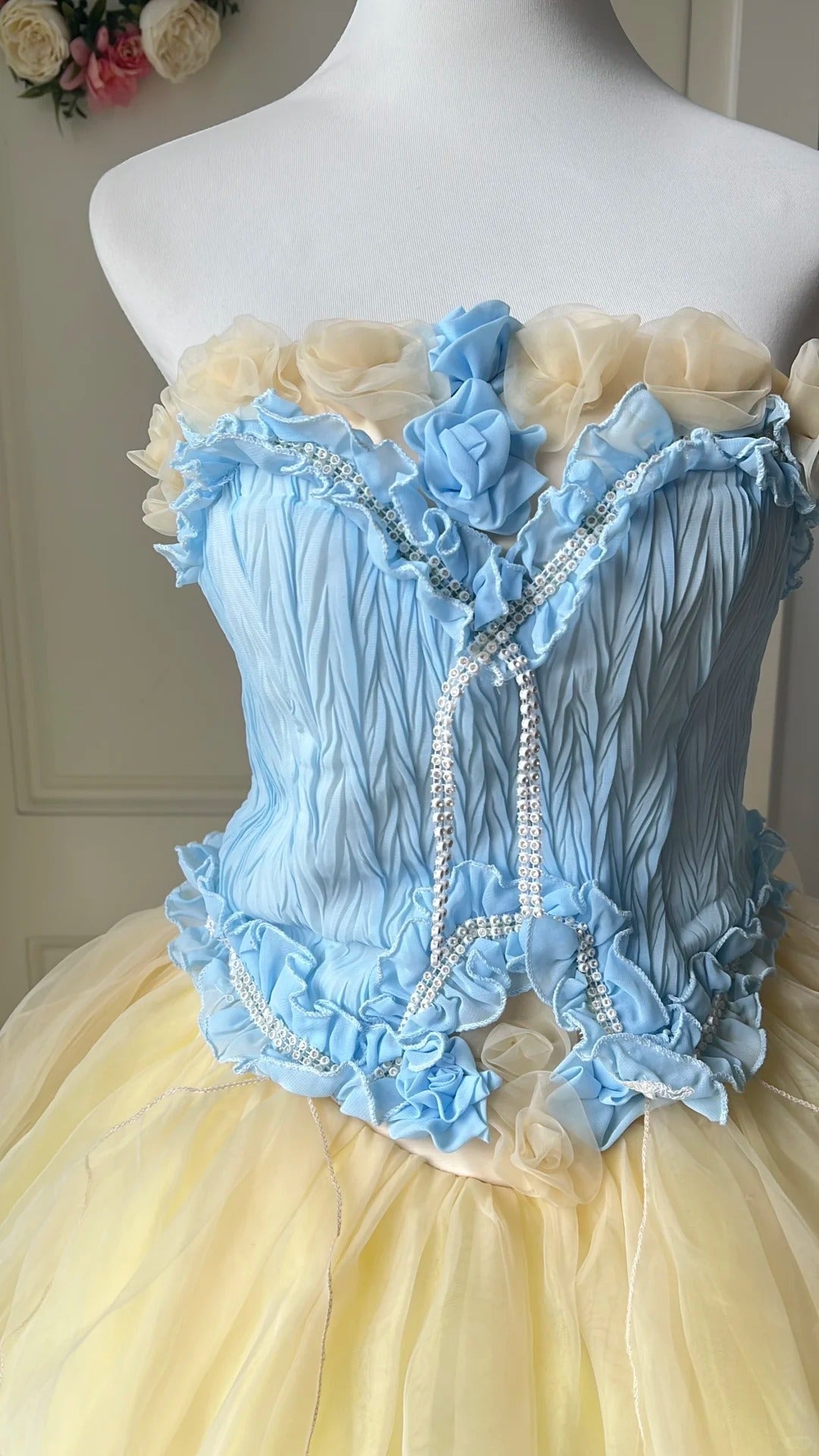 Dreamy Blue And Yellow Color-Blocked Strapless Tulle Ball Gown Prom Dresses Sweet 16Th Dresses