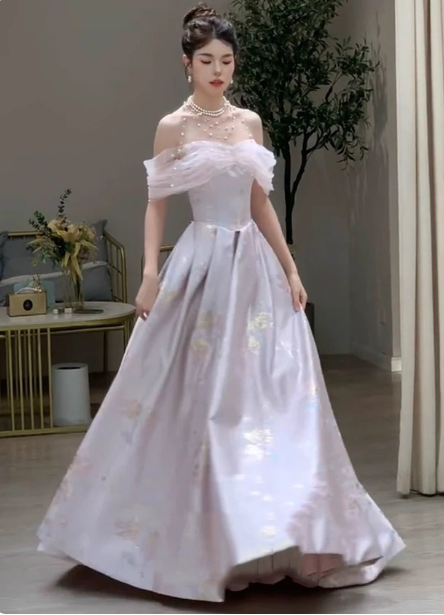 Dreamy Lavender Gray Pink A-Line Off-The-Shoulder Printed Satin Long Formal Prom Dresses