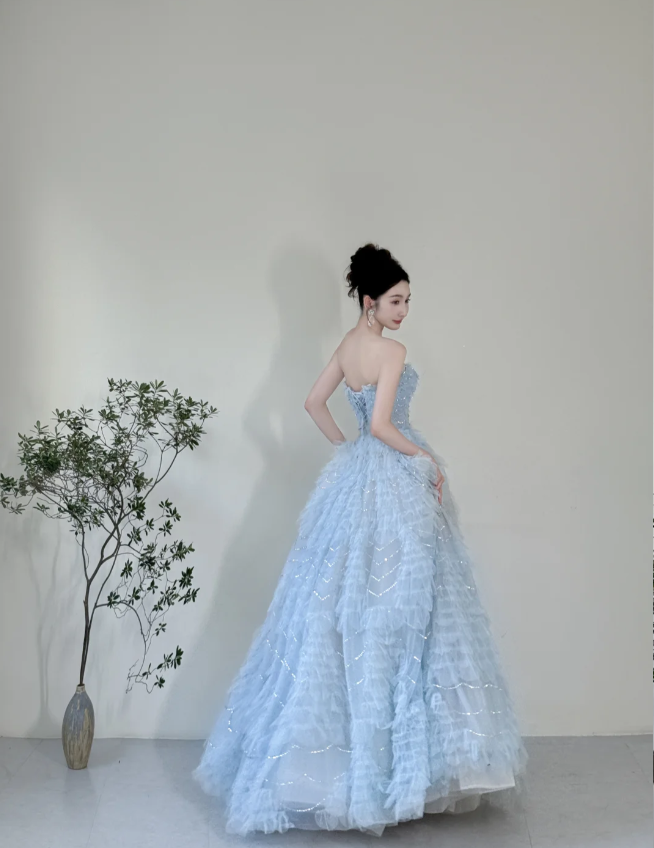 Dreamy Light Blue A-Line Strapless Tulle Floor-Length Formal Prom Dresses