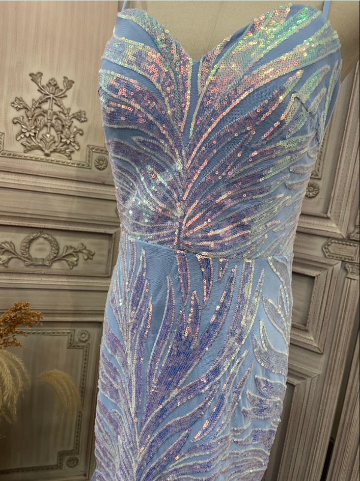 Dreamy Light Blue Ombre Mermaid Spaghetti Strap Iridescent Sequin Train Formal Prom Dresses