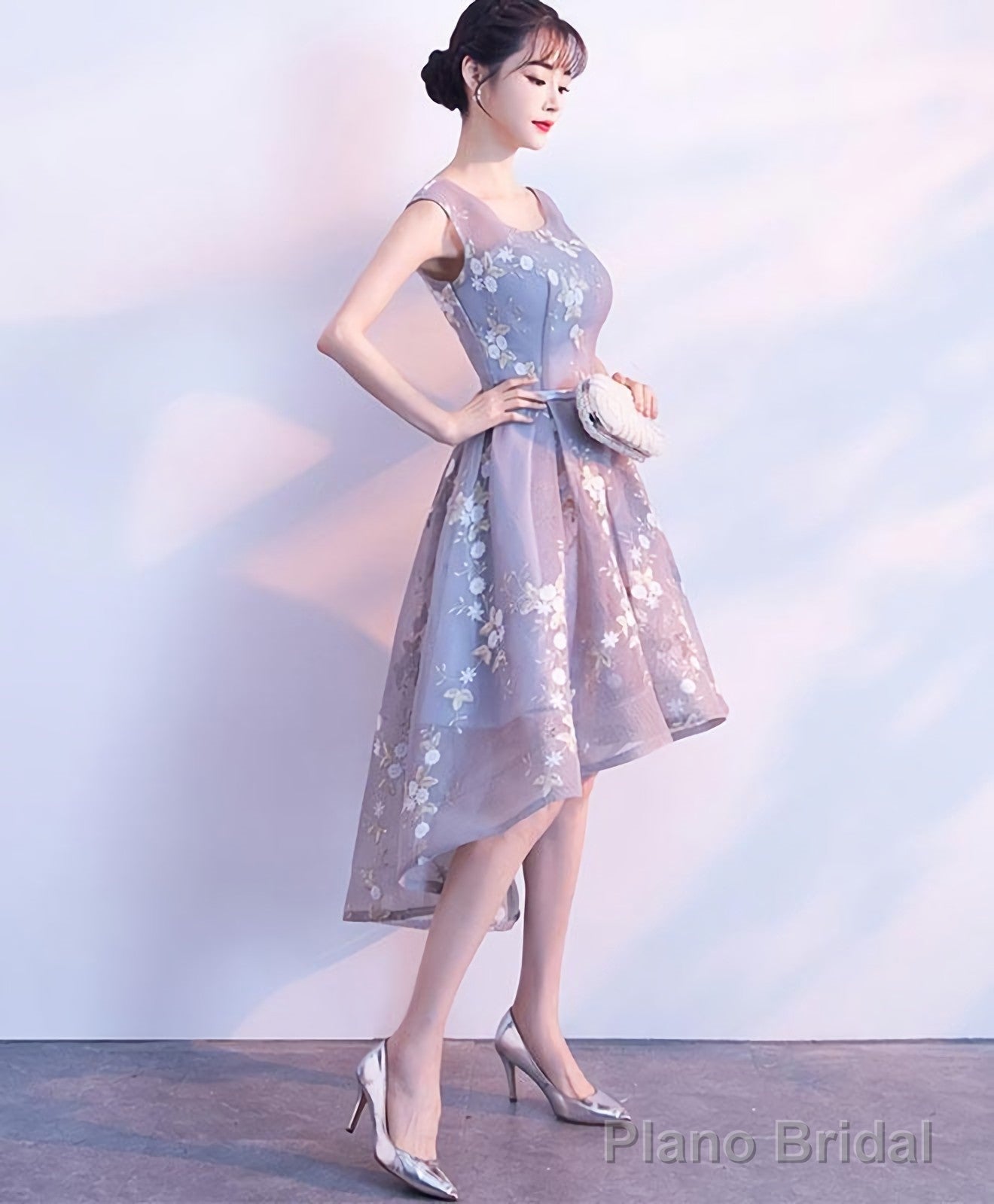 Cute Lace Round Neck Short Prom Dress Homecoming Dress