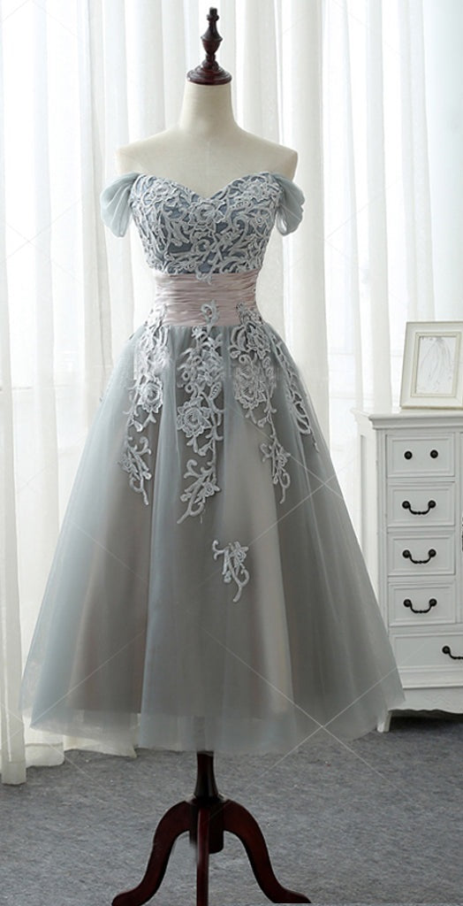 Elegant A-line Off Shoulder Lace Appliques Tea-Length Bridesmaid Dresses