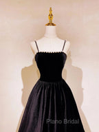 Elegant A-Line Spaghetti Straps Sleeveless Backless Long Formal Prom Dresses With Beading