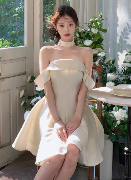 Elegant And Simple Satin One Shoulder A-Line Birthday Dresses Homecoming Dresses Main image