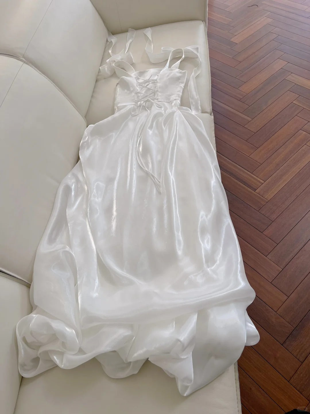 Elegant And Simple White Bud Square Neck Suspender Satin Formal Prom Dresses Bridesmaid Dresses