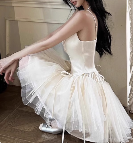 Elegant Ballet Style Strapless Tulle A-Line Birthday Short Skirt Homecoming Dresses Main image