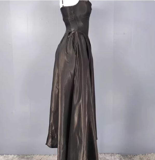 Elegant Black A-Line Spaghetti Strap Satin Long Formal Prom Dresses