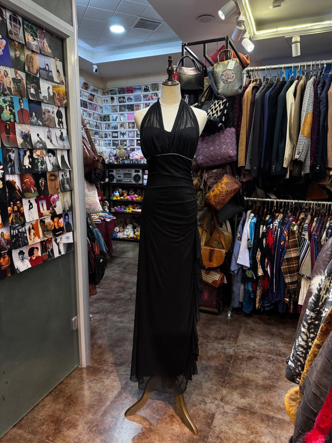 Elegant Black Mermaid Halter Neck Chiffon Long Formal Prom Dresses