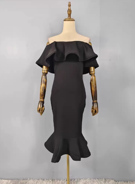 Elegant Black Mermaid Off-The-Shoulder Ruffled Satin Formal Prom Dresses