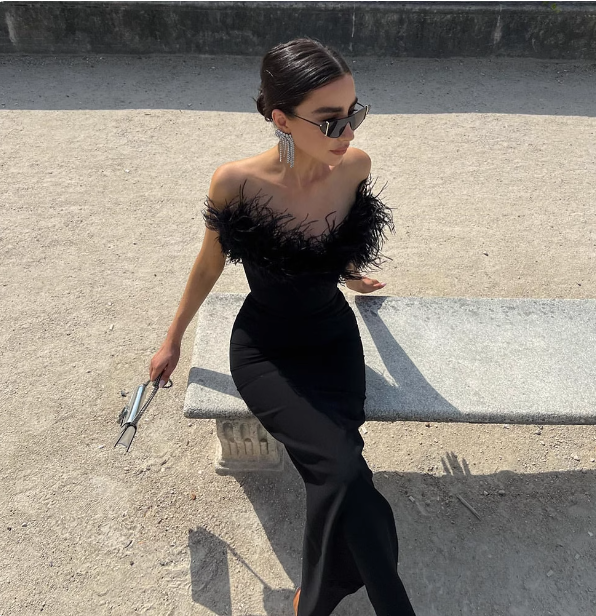 Elegant Black Strapless Feather Satin Bodycon Long Formal Prom Dresses