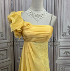 Elegant Bright Yellow A-Line One-Shoulder Ruched Floral-Appliqu¨¦ Chiffon Long Formal Prom Dresses